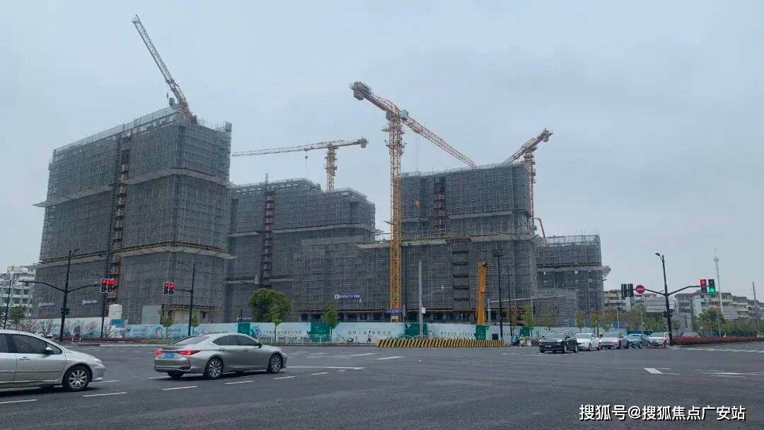 地中心·望雲销售 - 环境户型价格地址楼盘详情配套电话交房时间配套电话凯发k8国际首页登录中環置地中心·望雲 (售楼处) 首页 - 中環置(图10)